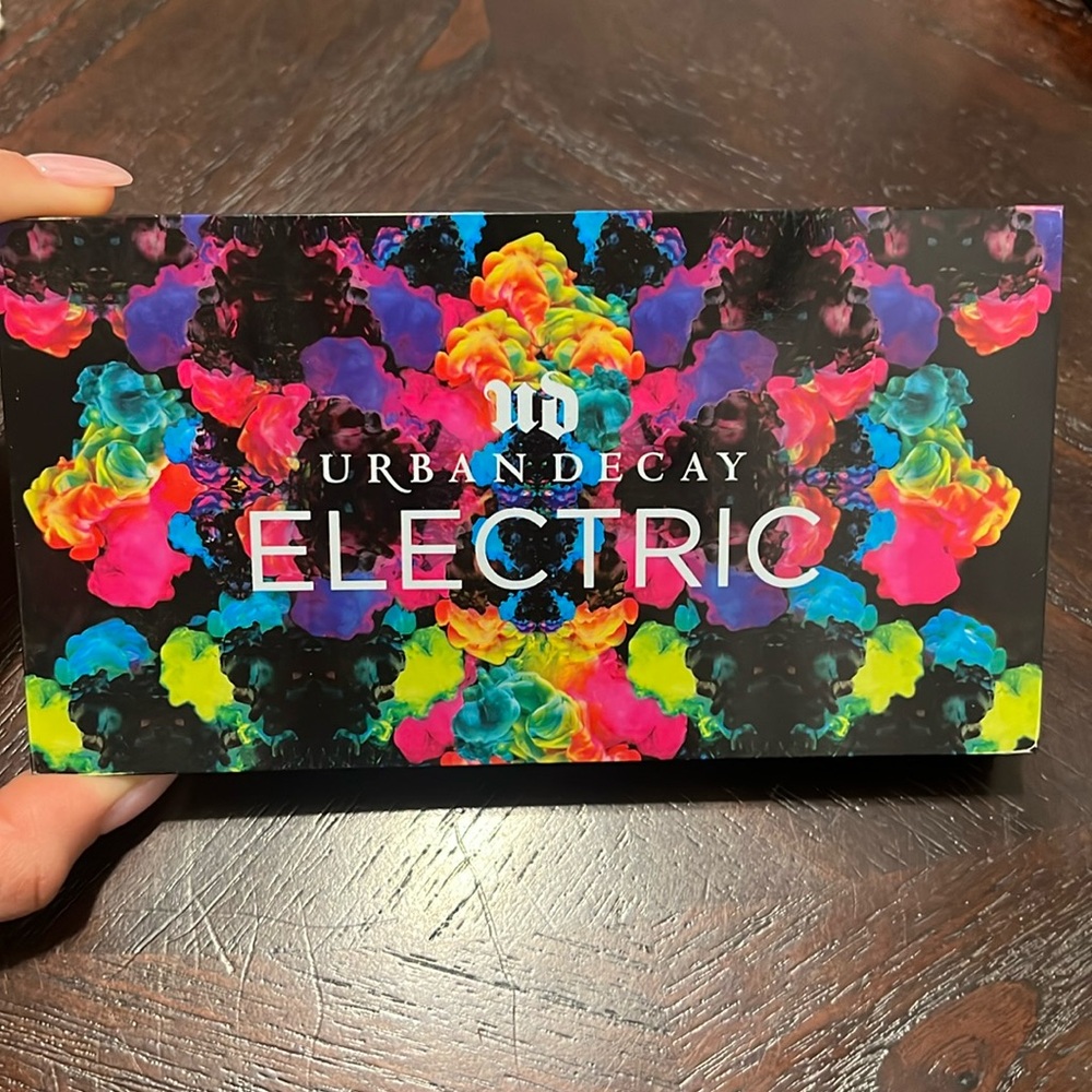 Urban decay Electric palate